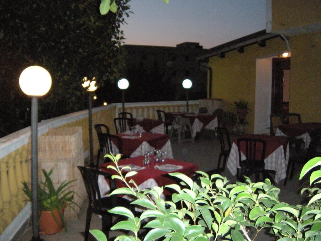 Hotel La Calabrese Isola Di Capo Rizzuto Buitenkant foto