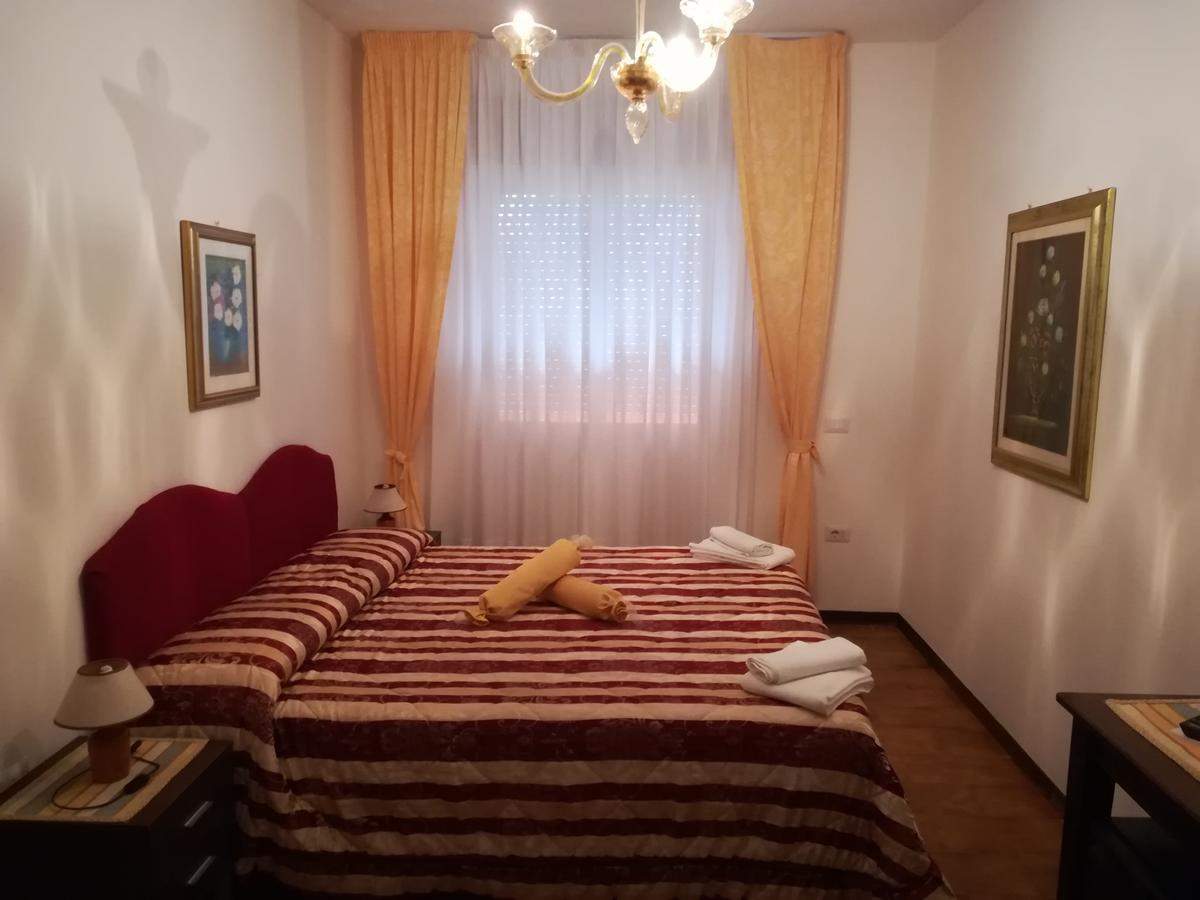 Hotel La Calabrese Isola Di Capo Rizzuto Buitenkant foto