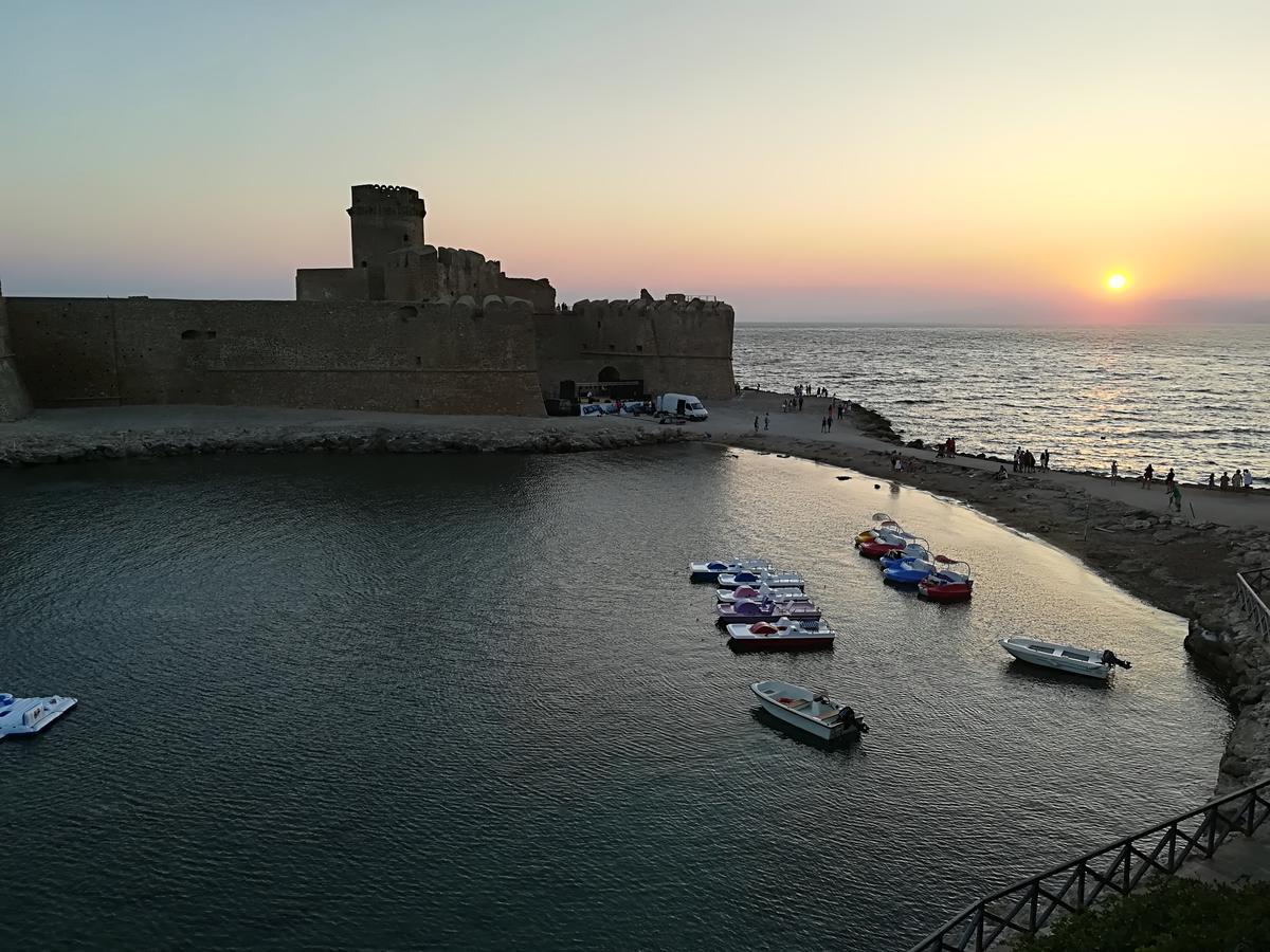 Hotel La Calabrese Isola Di Capo Rizzuto Buitenkant foto